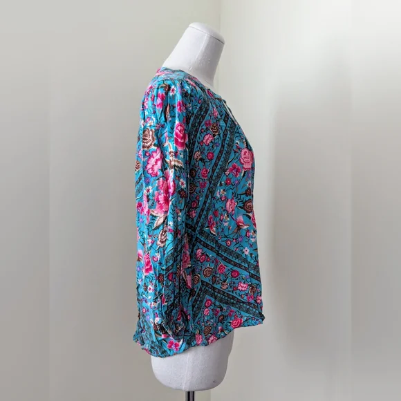 Babushka Blouse - Picture 3 of 6